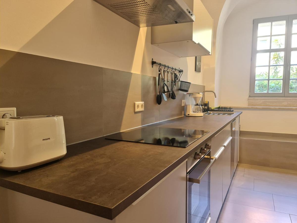 جينا Appartements In Schoner Burganlage المظهر الخارجي الصورة