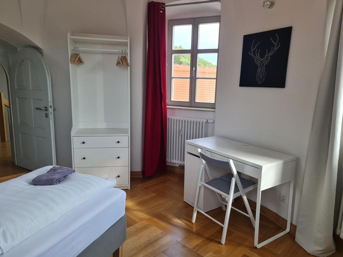 جينا Appartements In Schoner Burganlage المظهر الخارجي الصورة